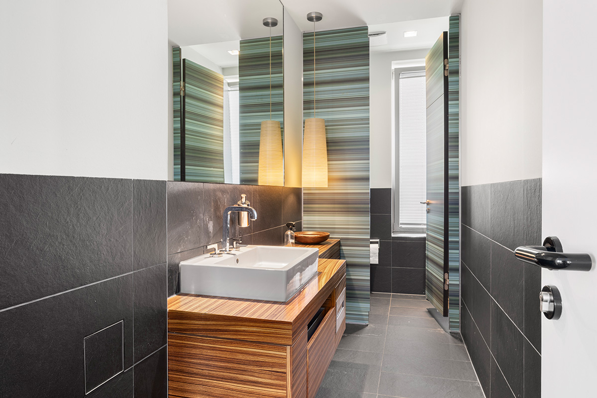 Bäder und Toiletten im Bürohaus Ratingen